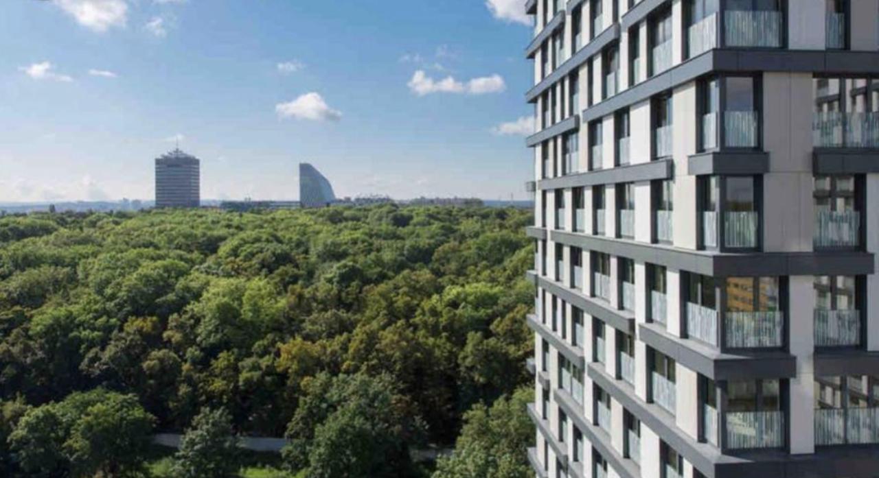 Residence Garden Tower S Balkonem, Garaz プラハ エクステリア 写真
